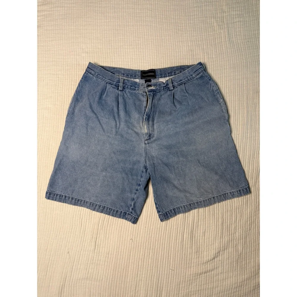 Saddlebred Vintage Denim Light Wash Pleated Front Relaxed Fit Short Size 36